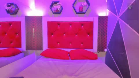 Karol online show from 05-04-26, 12:12