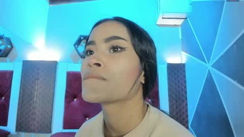 Karol online show from 05-11-26, 12:22