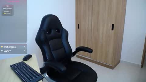 karol online show from 11-30-25, 11:20