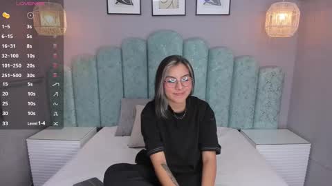 Karol Santos online show from 12-13-24, 02:10