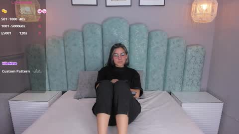 Karol Santos online show from 12-20-24, 07:01