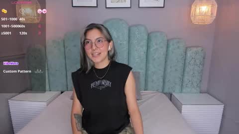 Karol Santos online show from 01-10-25, 06:20