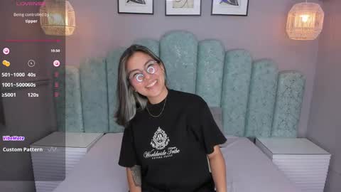 Karol Santos online show from 02-15-25, 07:27
