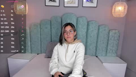 Karol Santos online show from 02-25-25, 07:20