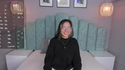 Karol Santos online show from 03-06-25, 03:57