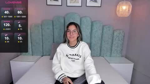 Karol Santos online show from 03-11-25, 09:56