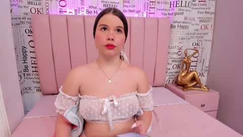 Snapshot of karoly_ocampo chatting on 01-17-25, 02:18 karoly online show from 01-17-25, 02:18