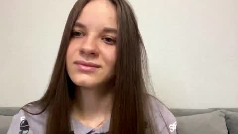 Snapshot of karongene chatting on 05-31-26, 04:14 Lia online show from 05-31-26, 04:14