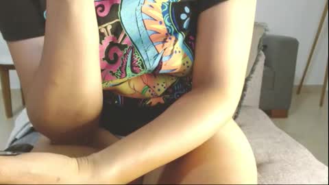 Snapshot of kary_montero chatting on 10-16-25, 03:51 karime online show from 10-16-25, 03:51