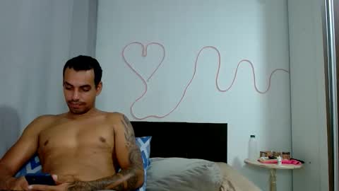 Snapshot of kasaltaradinho chatting on 04-04-26, 07:33 Tamires e Maicon online show from 04-04-26, 07:33