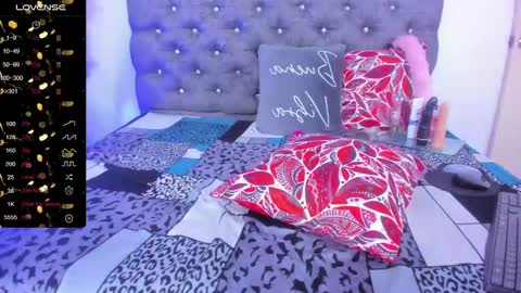 Snapshot of kasandra_hotsex chatting on 12-07-24, 05:15 Kasandra online show from 12-07-24, 05:15