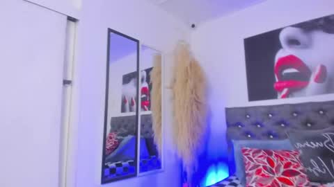 Snapshot of kasandra_hotsex chatting on 12-16-24, 12:37 Kasandra online show from 12-16-24, 12:37