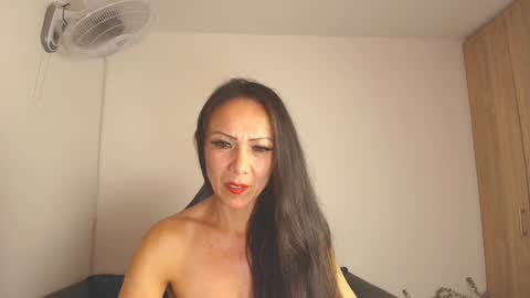 Kasandra Mature online show from 02-15-25, 10:11