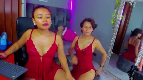 kasandraandsilvi les bigass  online show from 09-10-25, 01:22