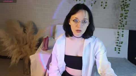 Snapshot of kaseykittenn chatting on 05-04-26, 01:12 Kasey online show from 05-04-26, 01:12