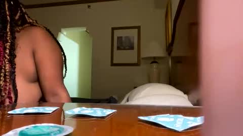 supercalifragilisticexpialidocious online show from 10-31-25, 07:53