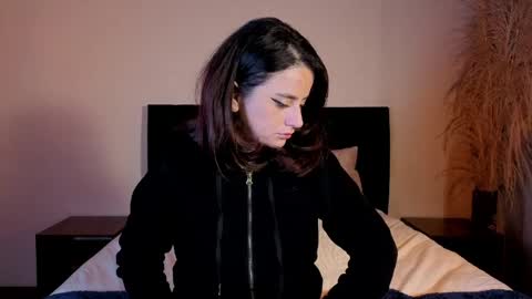 kassandra james online show from 05-13-26, 11:18