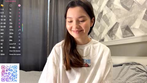 Kira online show from 11-05-25, 08:03