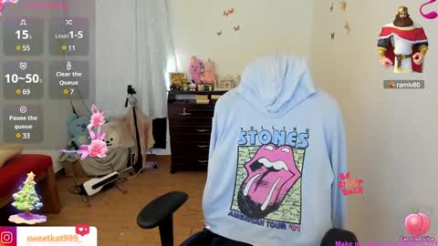 Kat       online show from 12-01-24, 07:36