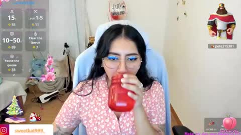 Kat       online show from 12-18-24, 05:31
