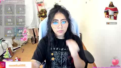 Kat       online show from 12-22-24, 09:53