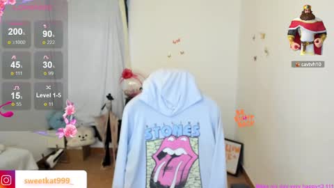 Kat       online show from 02-06-25, 06:46
