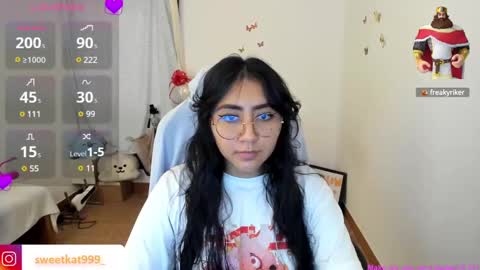 Kat       online show from 03-08-25, 06:05