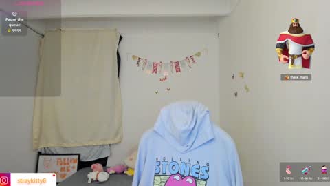 Kat       online show from 09-17-25, 02:46