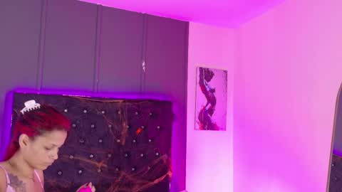 Snapshot of kataaleya__12 chatting on 10-31-25, 12:06 kataaleya__12 online show from 10-31-25, 12:06