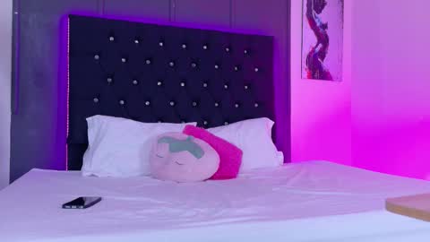 Snapshot of kataaleya__12 chatting on 11-15-25, 12:13 kataaleya__12 online show from 11-15-25, 12:13