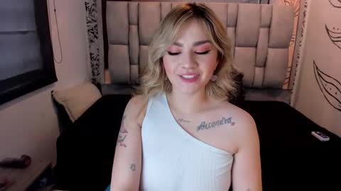 K A T A  H O O T online show from 11-12-25, 08:30