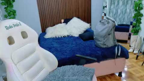 kate online show from 06-10-26, 12:15