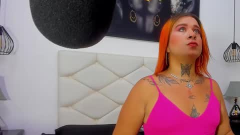 kataleya_zuluaga online show from 01-22-25, 11:34