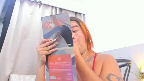 kataleya_zuluaga online show from 01-25-25, 11:23