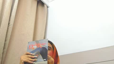 kataleya_zuluaga online show from 01-27-25, 11:43