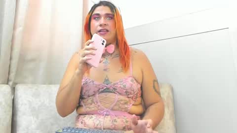 kataleya_zuluaga online show from 02-05-25, 02:16