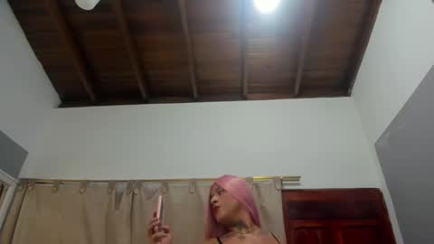 kataleya_zuluaga online show from 02-27-25, 06:50