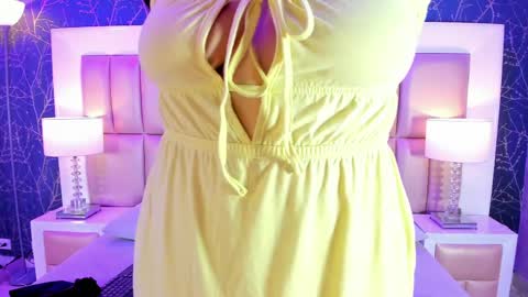 Kiara  online show from 04-07-26, 11:43