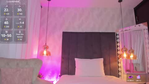 Kat online show from 12-15-24, 12:06