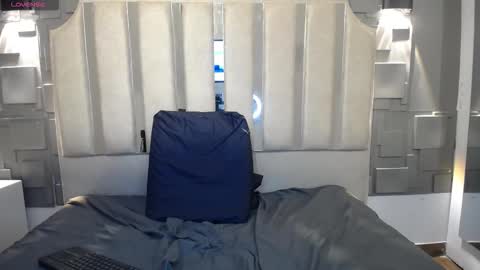 Katalina online show from 03-10-26, 05:07