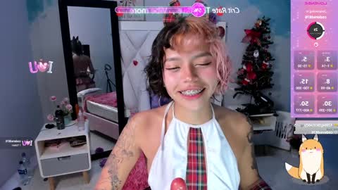 Kata Garcia online show from 01-06-25, 01:53
