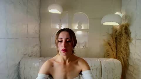 Katalina  online show from 06-21-26, 12:41