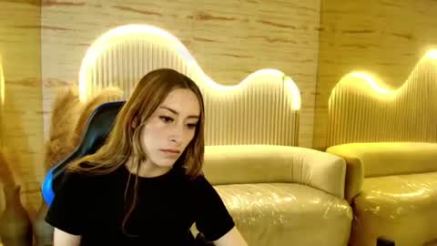 Katalina  online show from 06-28-26, 12:44