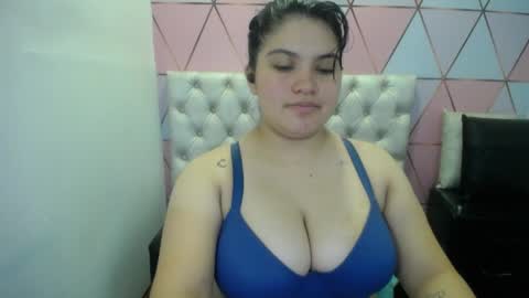 Snapshot of katalina_santana25 chatting on 04-16-26, 07:14 katalina santana25 online show from 04-16-26, 07:14