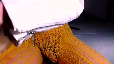 Snapshot of katalinaferreirax chatting on 12-04-24, 11:46 katalinaferreirax online show from 12-04-24, 11:46