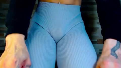 Snapshot of katalinaferreirax chatting on 03-12-25, 01:03 katalinaferreirax online show from 03-12-25, 01:03