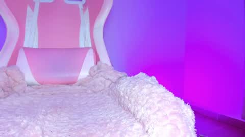 katalinaferreirax online show from 03-30-26, 11:50