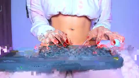 Snapshot of katalinaferreirax chatting on 04-21-26, 10:34 katalinaferreirax online show from 04-21-26, 10:34