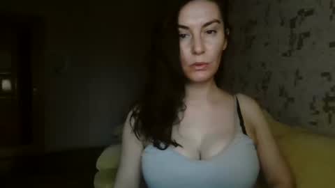 KatalinaQE online show from 09-10-25, 04:45