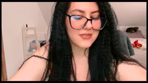 Snapshot of katalleya28 chatting on 04-24-26, 09:45 Katalleya online show from 04-24-26, 09:45